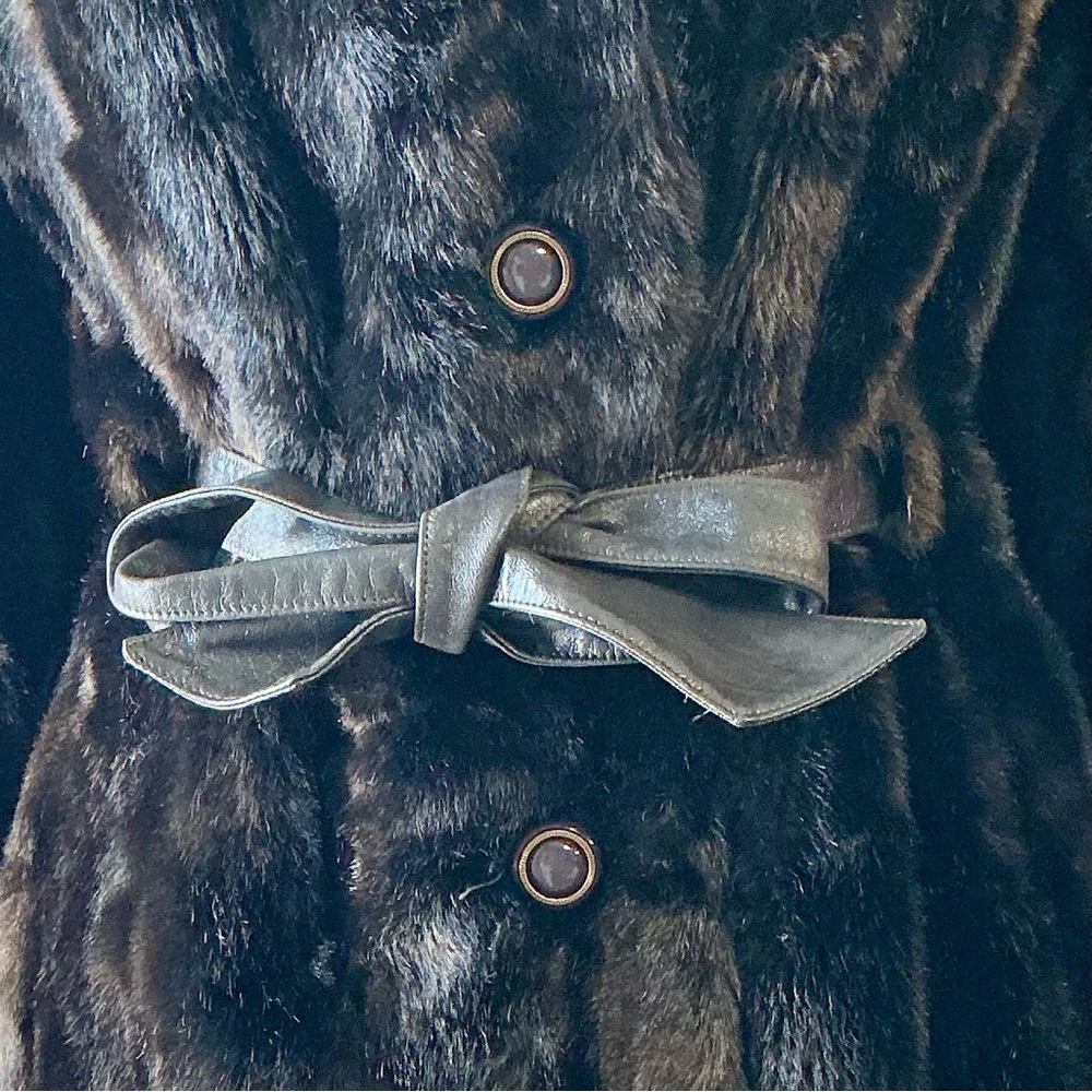 Vintage 50s 60s Chocolate Brown Faux Fur Coat Ornate Buttons + Leather Waist Tie - Picture 5 of 13